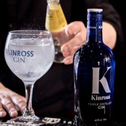 Kinross med drink
